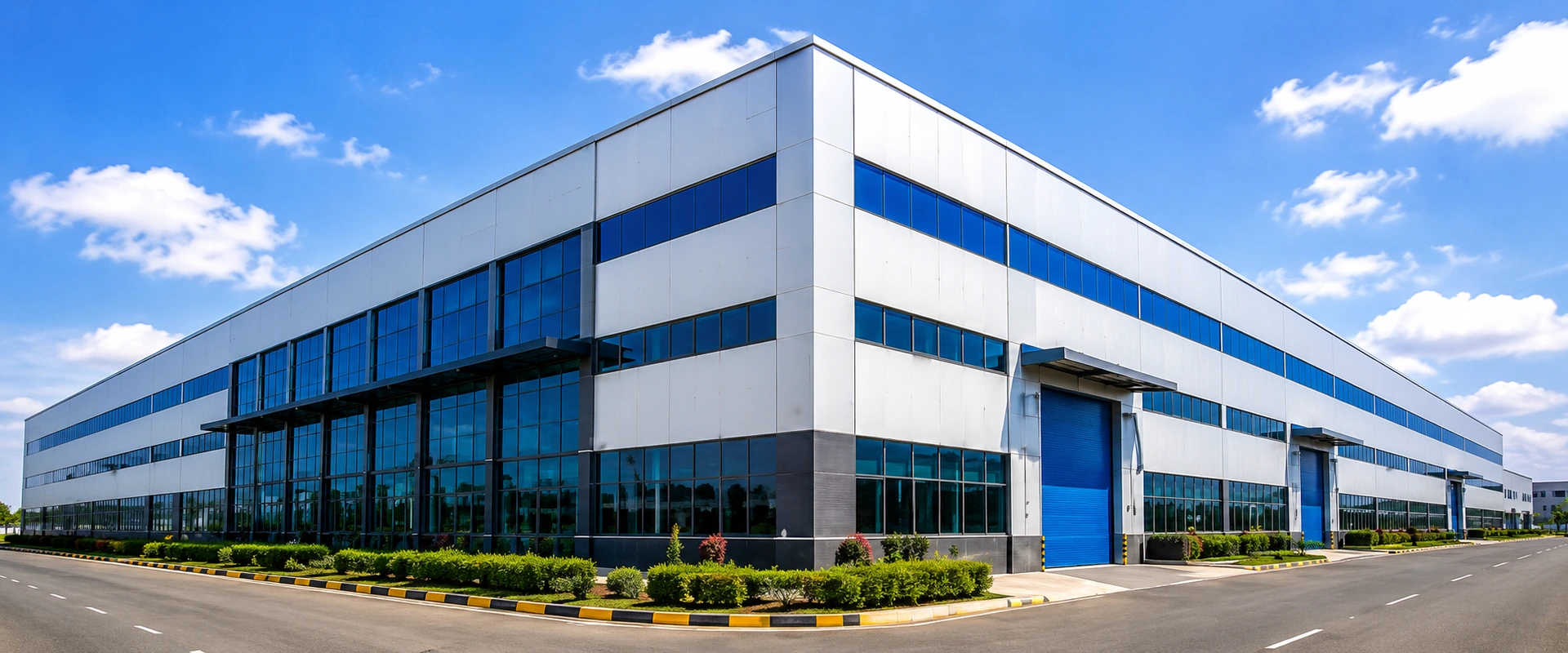 Pre-engineered industrial PEB building